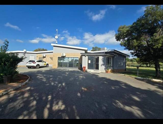 FARM FOR SALE IN PENDALE